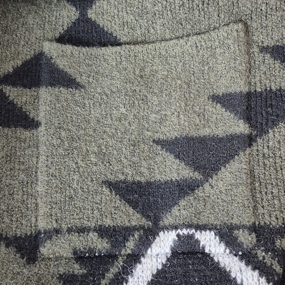 Frye The Cozy Cardigan Women's Southwestern Open Front Longline Sweater - Size L - Picture 9 of 16